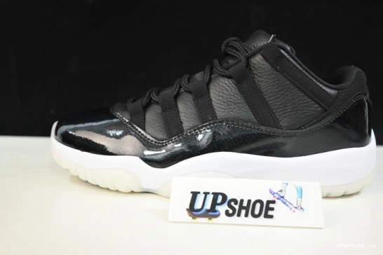LOW 11 AIR 001 BLACK-WHITE JORDAN RETRO AV2187 AV2187-001 0722